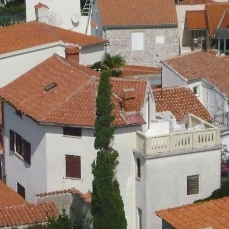 Apt. Old Town Apartment