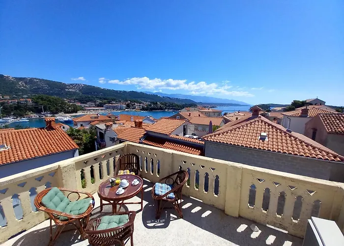 Apt. Old Town Rab Town